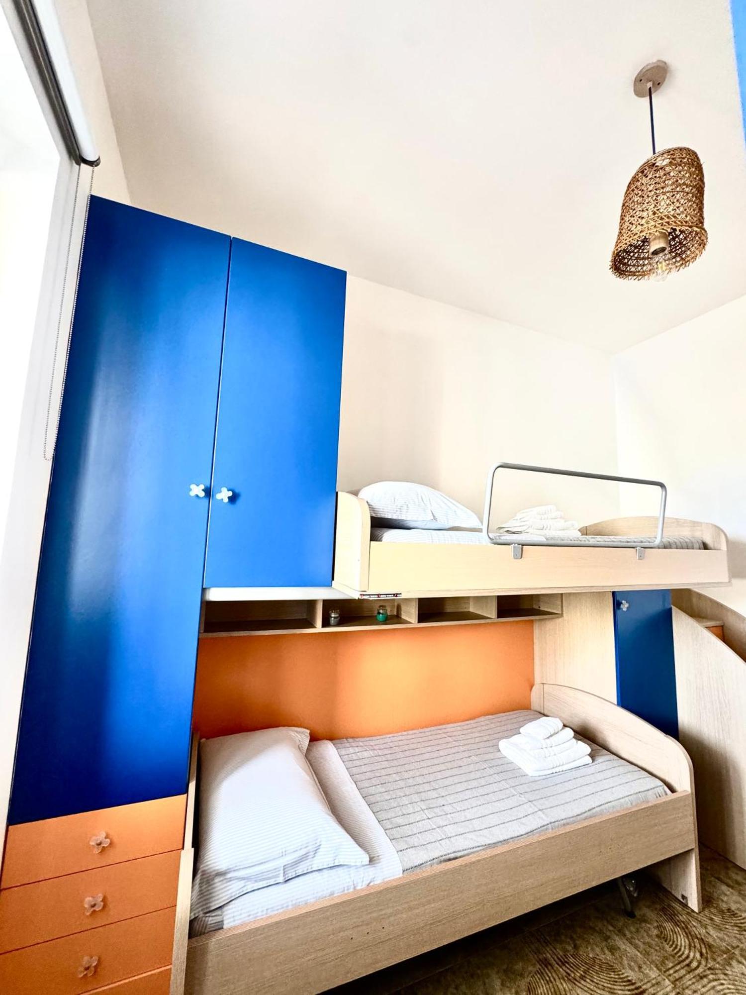 Aquarama Rooms & Apartments Torre Squillace Екстер'єр фото